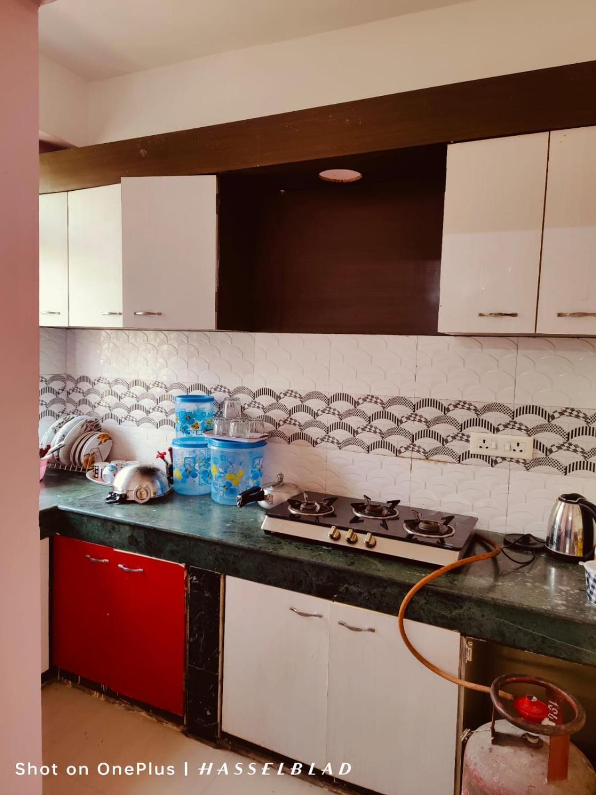 Dreams Abode Studio Apartment Guwahati Eksteriør billede
